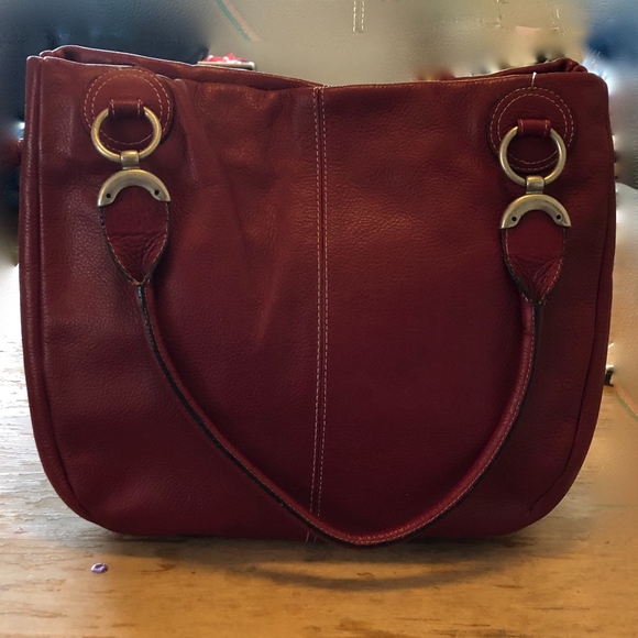 Giorgio Deni Handbags - Amazing Red Leather Bag